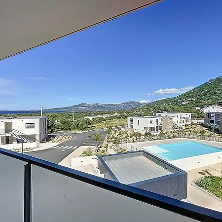 T2 Avec Grande Terrasse Et Piscine - Fr-1-719-40 Appartement Calvi (Corsica)
